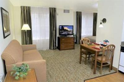 фото отеля Homewood Suites by Hilton Newark-Fremont