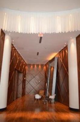 фото отеля The Saint Hotel, Autograph Collection