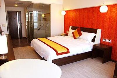 фото отеля Fairyland Hotel (Kunming Gulou)