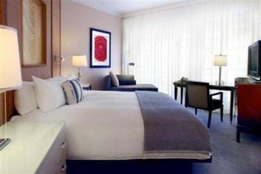 фото отеля Sofitel Los Angeles