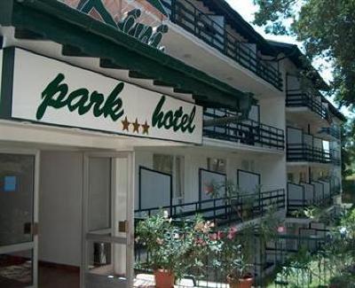 фото отеля Kini Park Hotel
