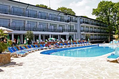 фото отеля Kini Park Hotel