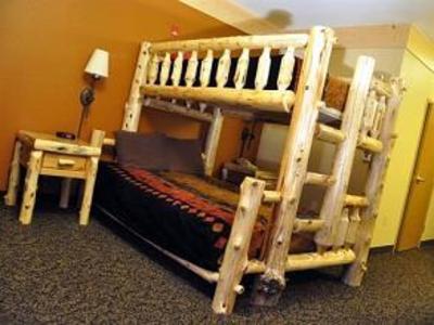 фото отеля Lodge at Cedar Creek Resort & Water Park Rothschild