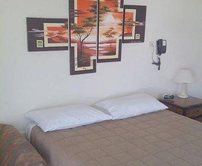 фото отеля Avalon Court Accommodation