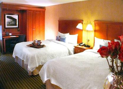 фото отеля Hampton Inn Chicago-O'Hare International Airport