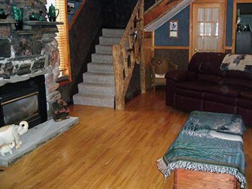 фото отеля Muskoka Moments Housekeeping Cottages