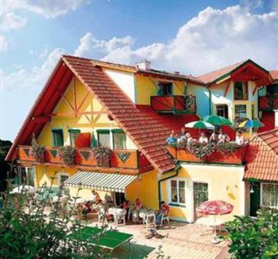 фото отеля Thermenhof Loipersdorf