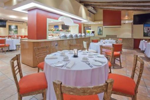 фото отеля Holiday Inn Ciudad del Carmen