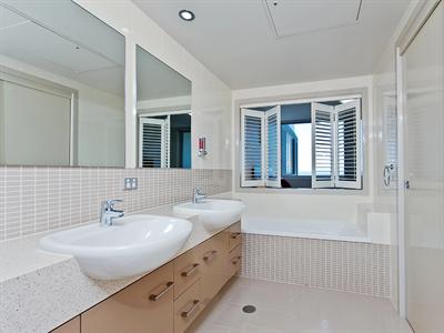 фото отеля Bayview Residences Clontarf