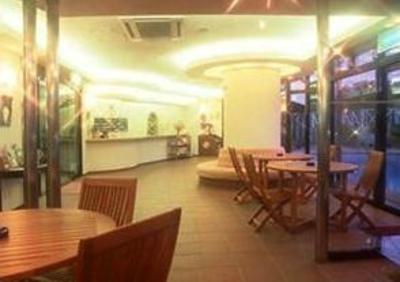 фото отеля Hotel Yugaf Inn Bise Motobu