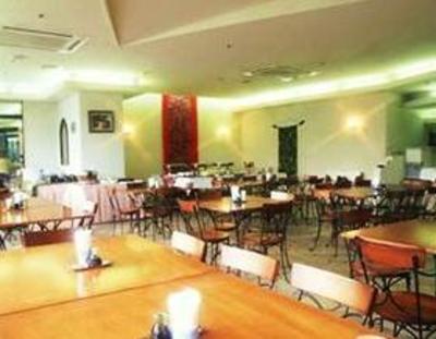 фото отеля Hotel Yugaf Inn Bise Motobu