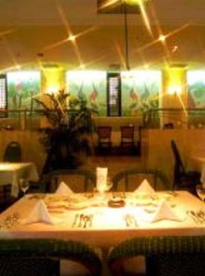 фото отеля Hotel Yugaf Inn Bise Motobu