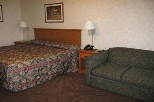 фото отеля Deerfield Inn and Suites Steele