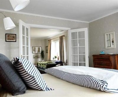 фото отеля Ominne Hide A Way Exclusive