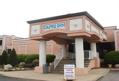 фото отеля The Capri Inn