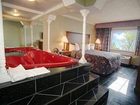 фото отеля The Capri Inn