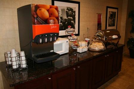 фото отеля Hampton Inn Fayetteville