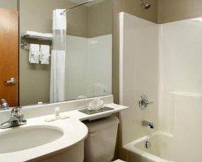 фото отеля Microtel Inn & Suites Hazelton