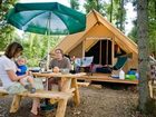 фото отеля Hotel Huttopia Versailles