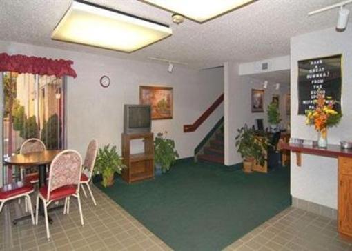 фото отеля Econo Lodge Mifflintown