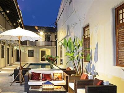 фото отеля Noordin Mews