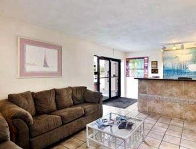 фото отеля Super 8 Motel - Cocoa Beach Area