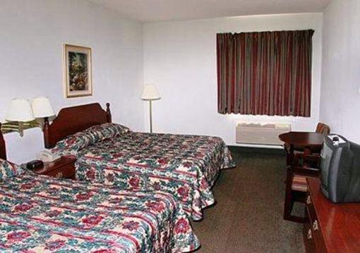 фото отеля Rodeway Inn Sweet Springs