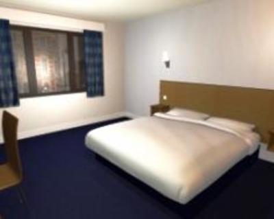 фото отеля Travelodge M4 Eastbound Reading
