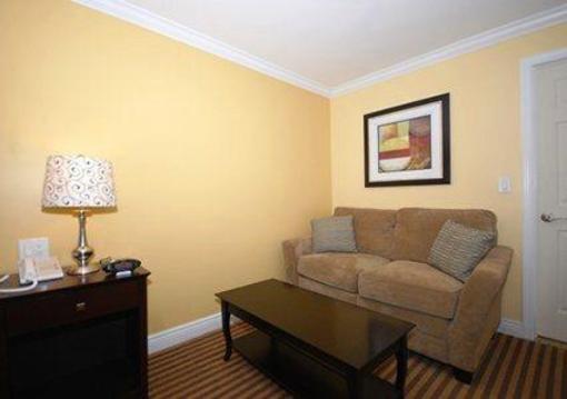 фото отеля Quality Inn Mcafee