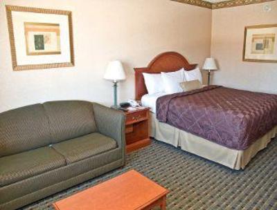 фото отеля Ramada Inn of Levittown