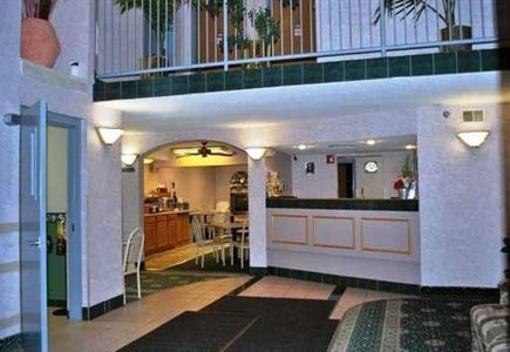 фото отеля Quality Inn Six Flags St. Louis Pacific