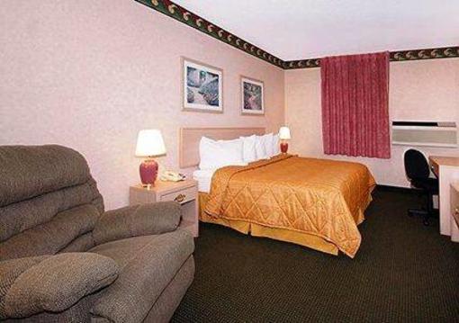фото отеля Quality Inn Six Flags St. Louis Pacific