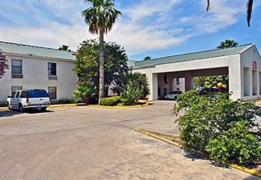 фото отеля Motel 6 North Laredo