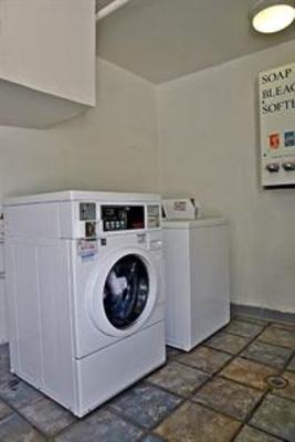 фото отеля Motel 6 North Laredo