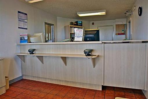 фото отеля Motel 6 North Laredo