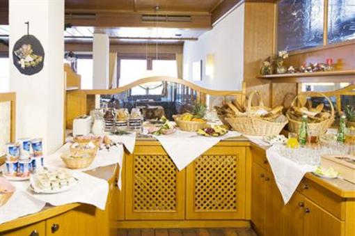 фото отеля Gasthof Neuwirt Tulfes