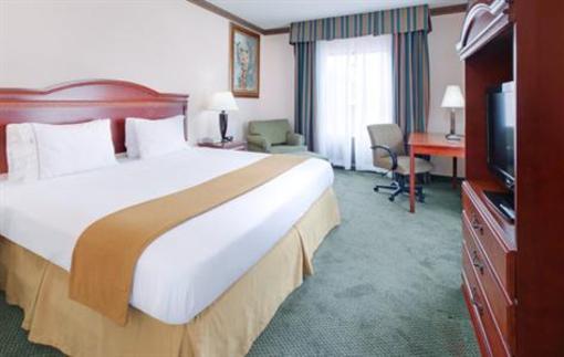 фото отеля Holiday Inn Express Hotel & Suites - Cleveland
