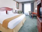 фото отеля Holiday Inn Express Hotel & Suites - Cleveland