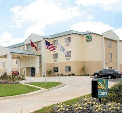 фото отеля Quality Inn & Suites Jackson Airport Pearl