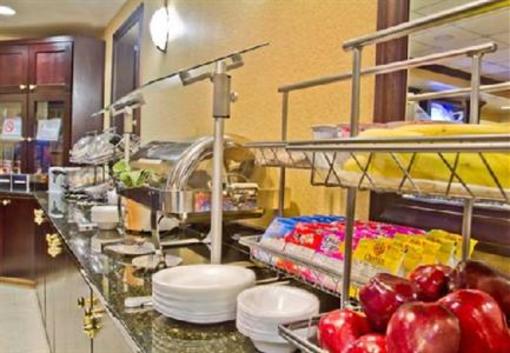 фото отеля SpringHill Suites Charlotte Concord Mills Speedway