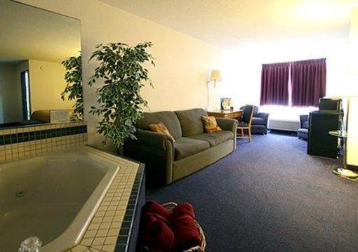 фото отеля Quality Inn & Suites Sun Prairie