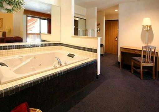 фото отеля Quality Inn & Suites Sun Prairie
