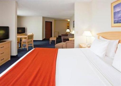 фото отеля Holiday Inn Express Superior