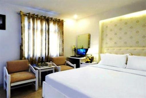 фото отеля The White 2 Hotel