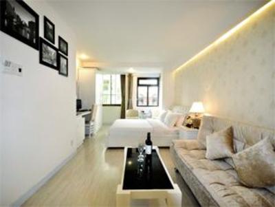 фото отеля The White 2 Hotel