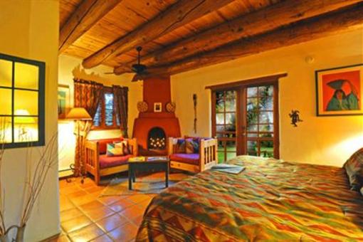 фото отеля Hacienda Del Sol Bed & Breakfast and Gallery