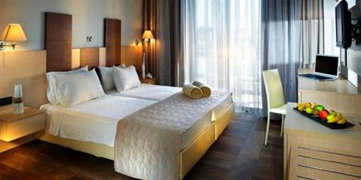 фото отеля Istion Club Hotel and Spa Nea Moudania