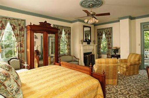фото отеля Noble Inns The Oge House