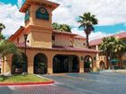 фото отеля La Quinta Inn & Suites Las Vegas Airport North Convention Ctr