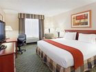 фото отеля Holiday Inn Express Hotel & Suites University Kent (Ohio)